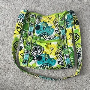 Vera Bradley- Limes Up Pattern- Vibrant Floral Crossbody Bag in Green and Blue
